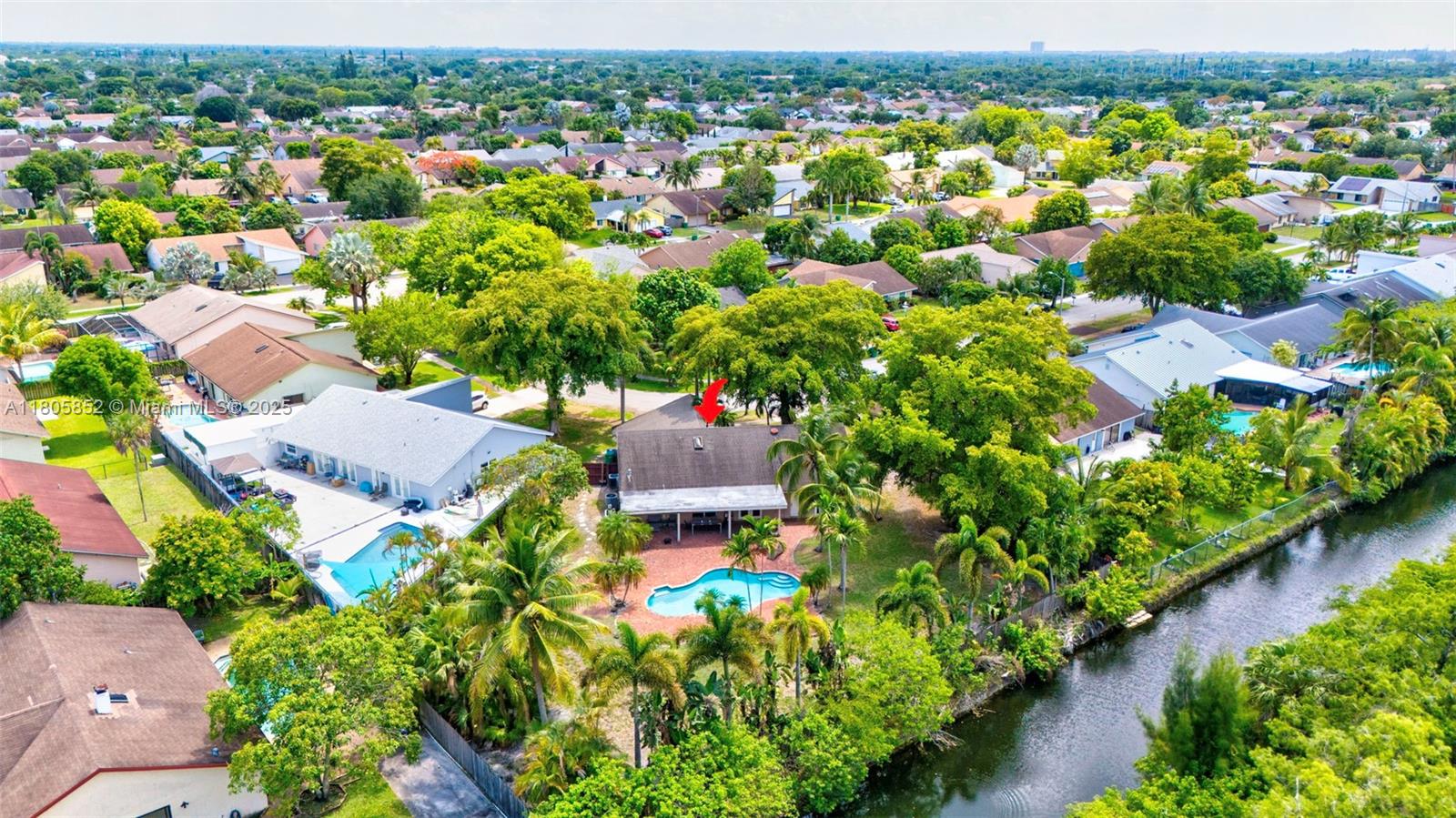 8221 NW 54th Ct