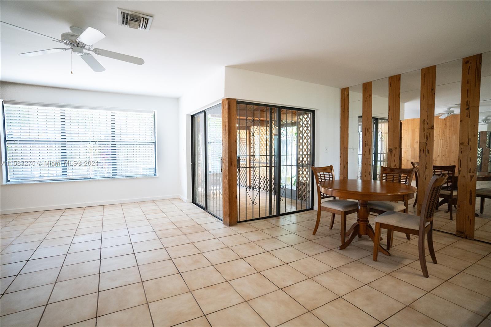 WOODGATE NORTH - Residential