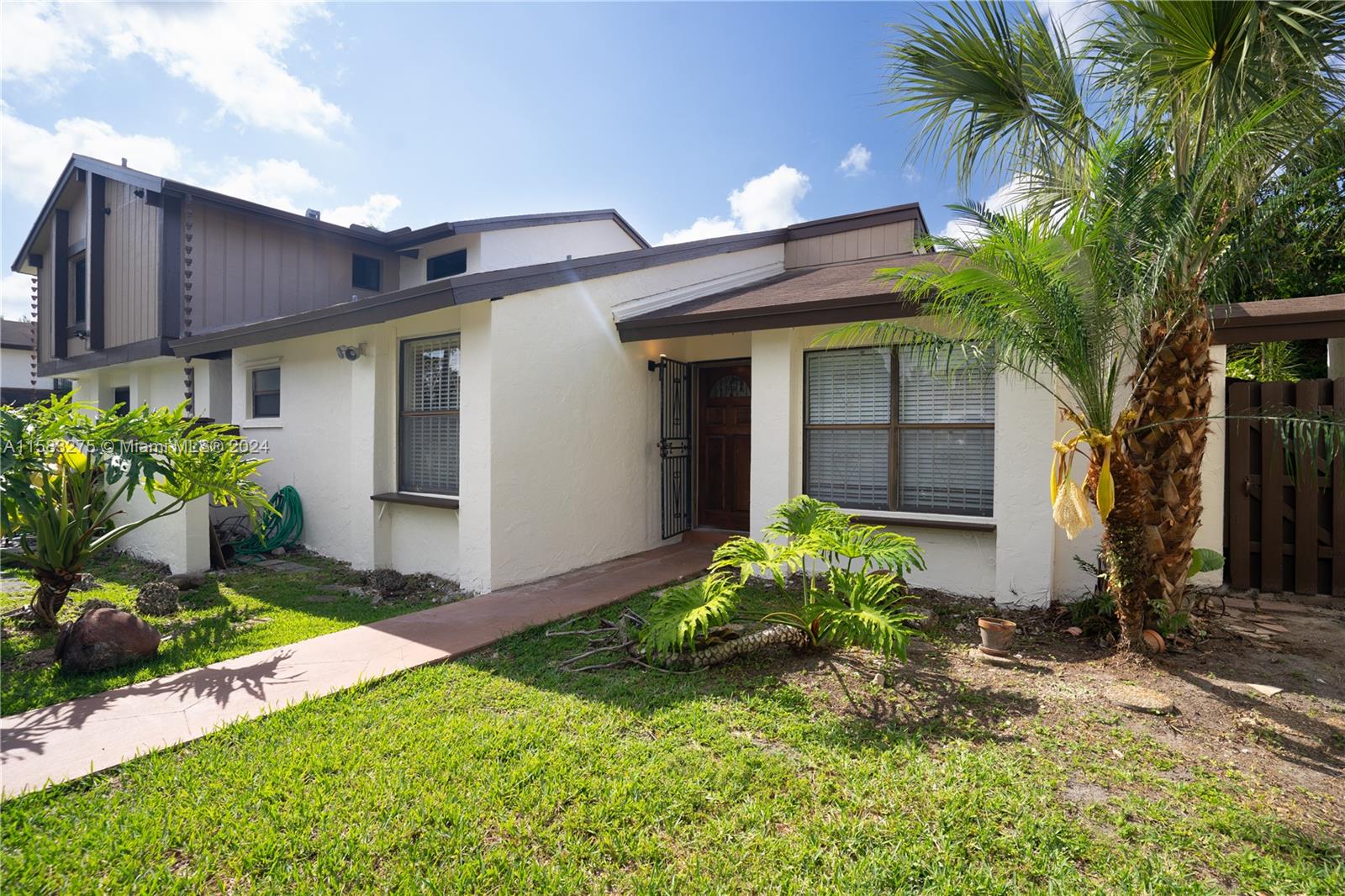 WOODGATE NORTH - Residential