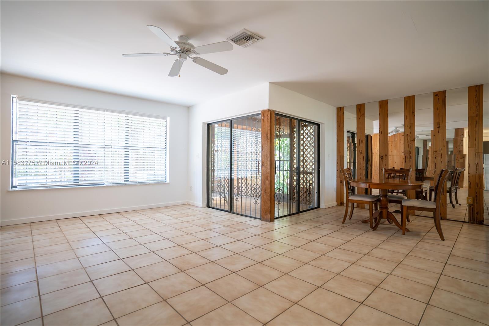 WOODGATE NORTH - Residential
