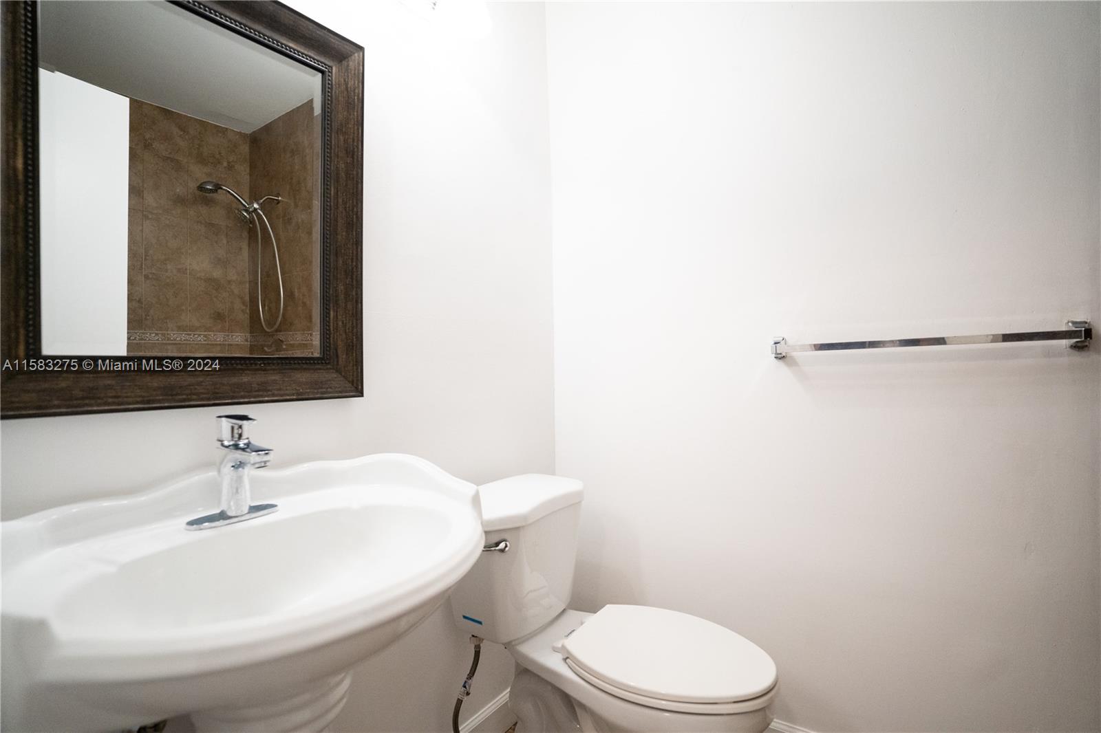 WOODGATE NORTH - Residential