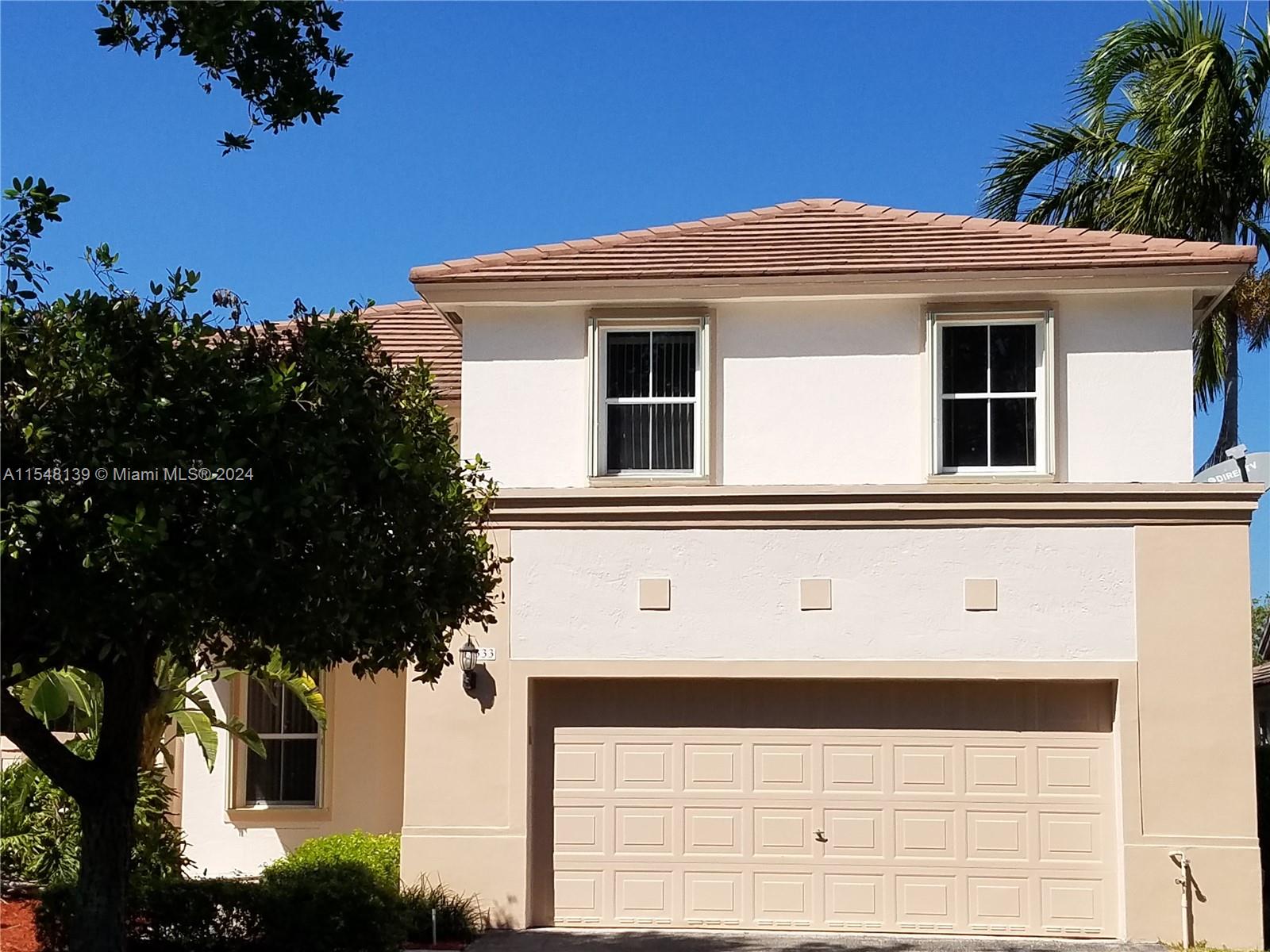 Property for Sale at 7333 Nw 1st Pl, Plantation, Miami-Dade County, Florida - Bedrooms: 4 
Bathrooms: 3  - $695,000