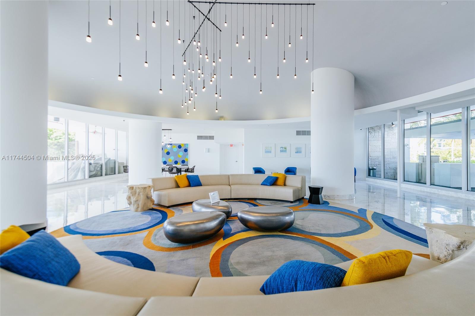 Rental Property at 1000 West Ave 729, Miami Beach, Miami-Dade County, Florida - Bedrooms: 1 
Bathrooms: 2  - $2,990 MO.