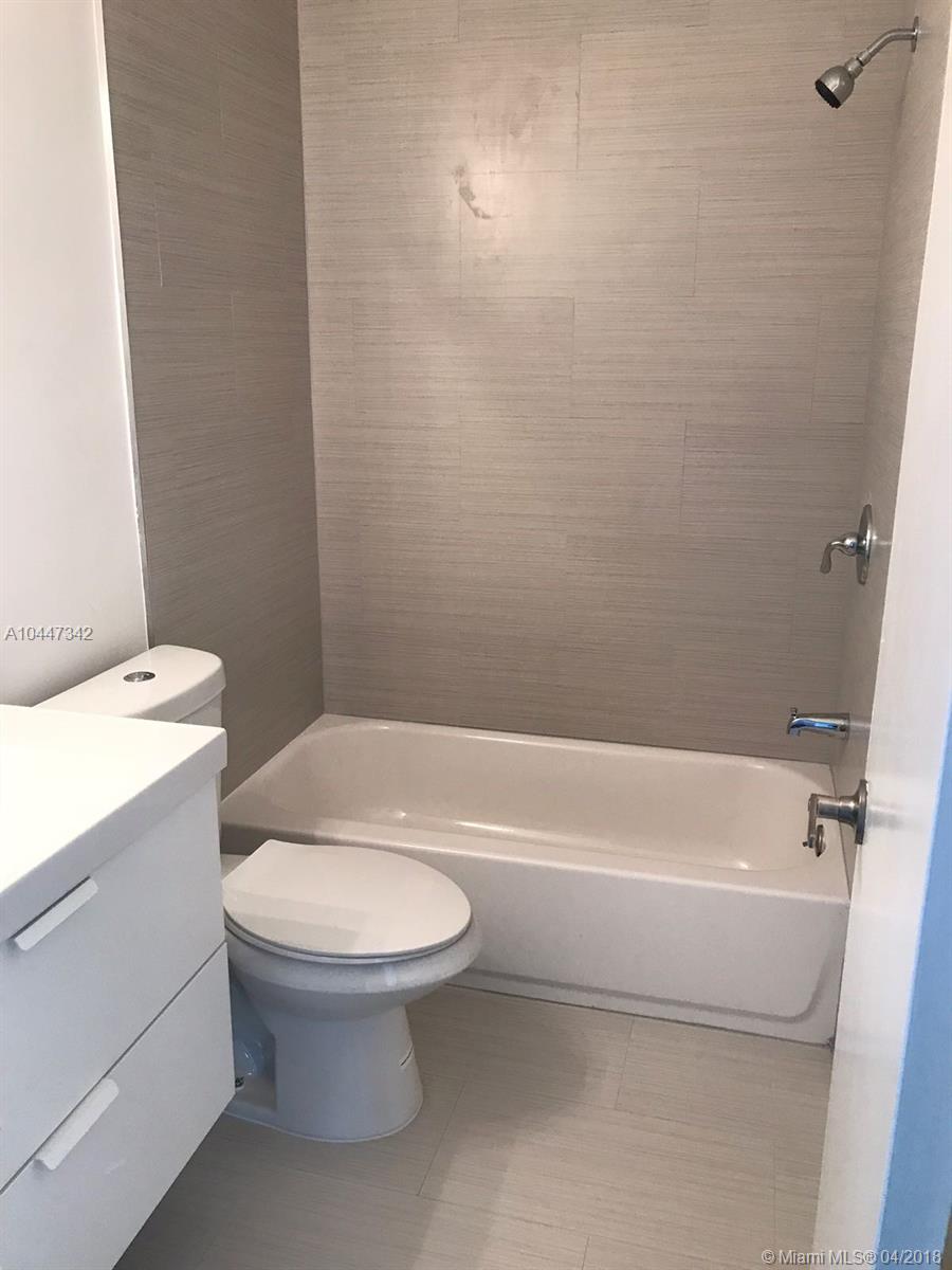 HYPOLUXO VILLAGE 2 - Residential Lease