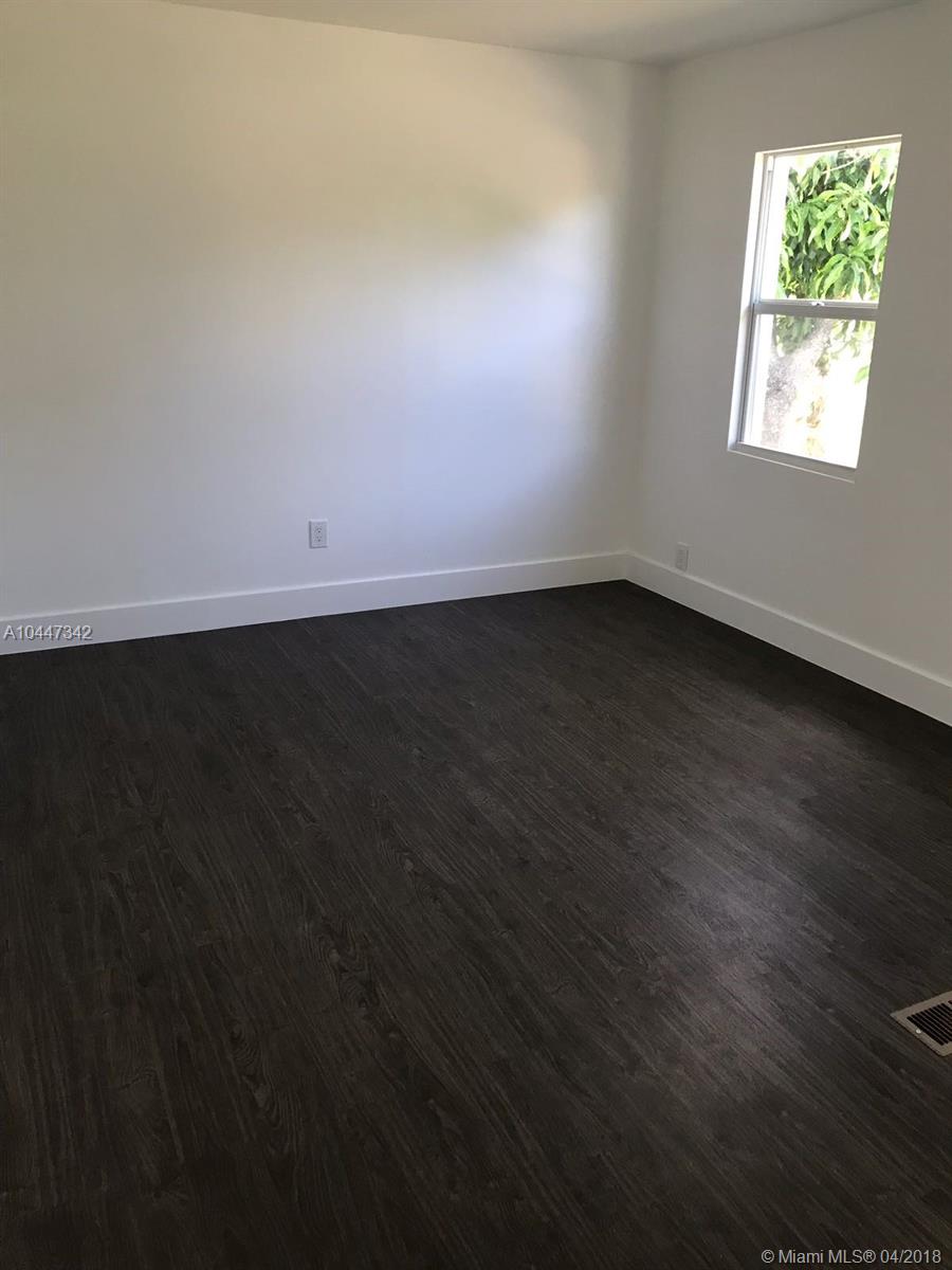 HYPOLUXO VILLAGE 2 - Residential Lease