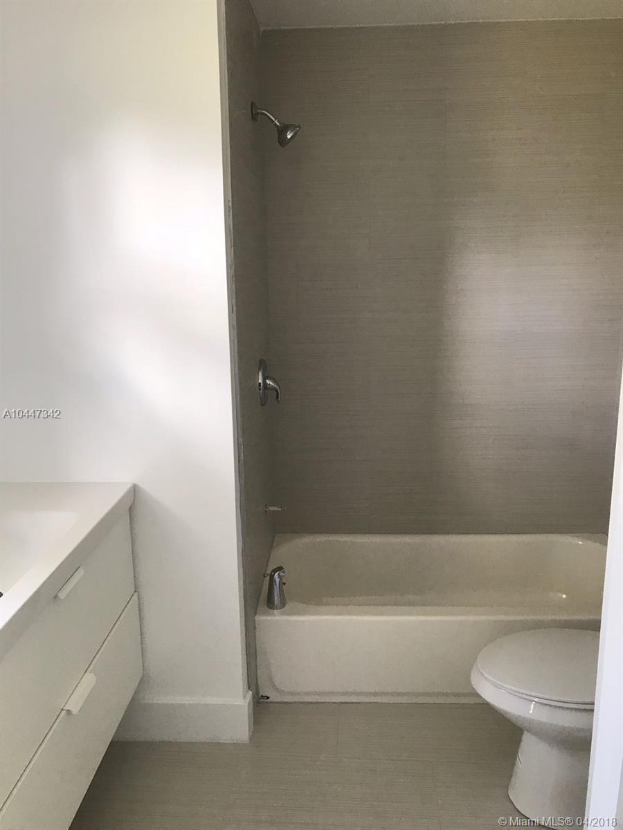 HYPOLUXO VILLAGE 2 - Residential Lease