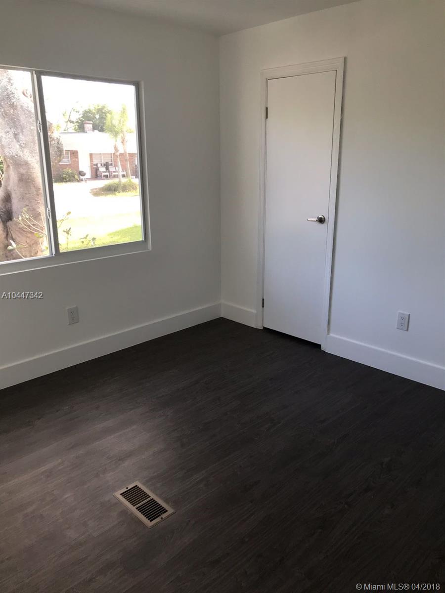 HYPOLUXO VILLAGE 2 - Residential Lease