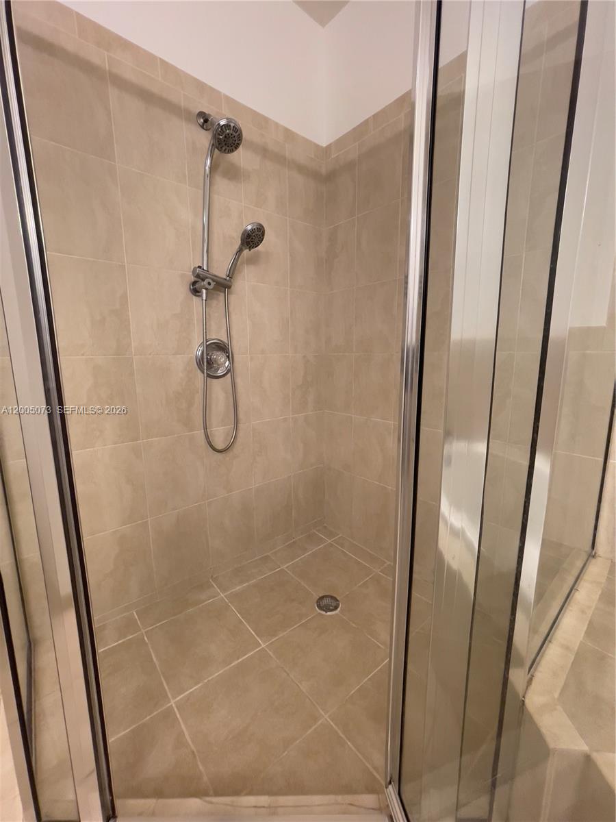 SEACREST ISLES 1 ADD - Residential Lease