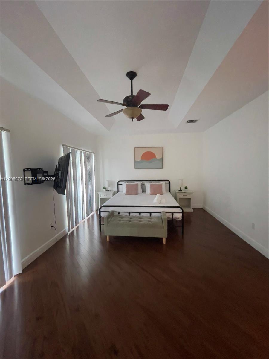 SEACREST ISLES 1 ADD - Residential Lease