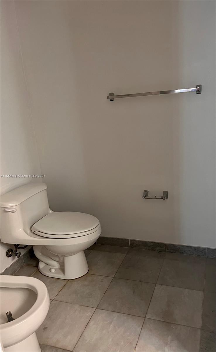 FLORIDA OCEAN CLUB CONDO - Residential Lease