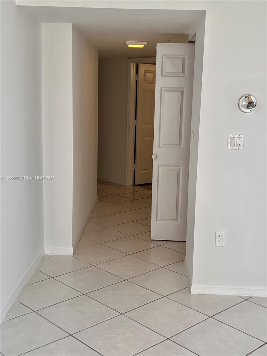 FLORIDA OCEAN CLUB CONDO - Residential Lease