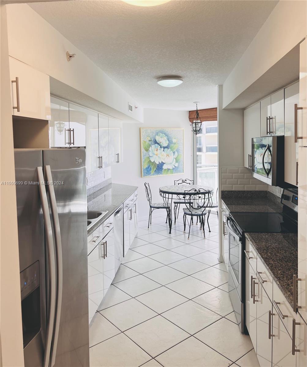 FLORIDA OCEAN CLUB CONDO - Residential Lease