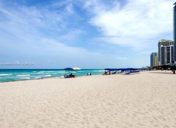 FLORIDA OCEAN CLUB CONDO - Residential Lease