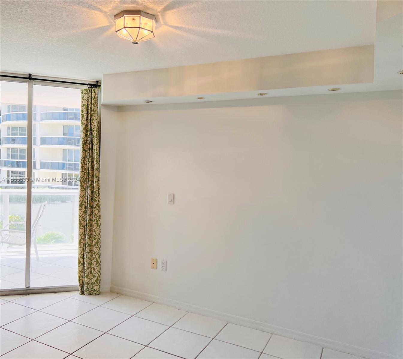 FLORIDA OCEAN CLUB CONDO - Residential Lease