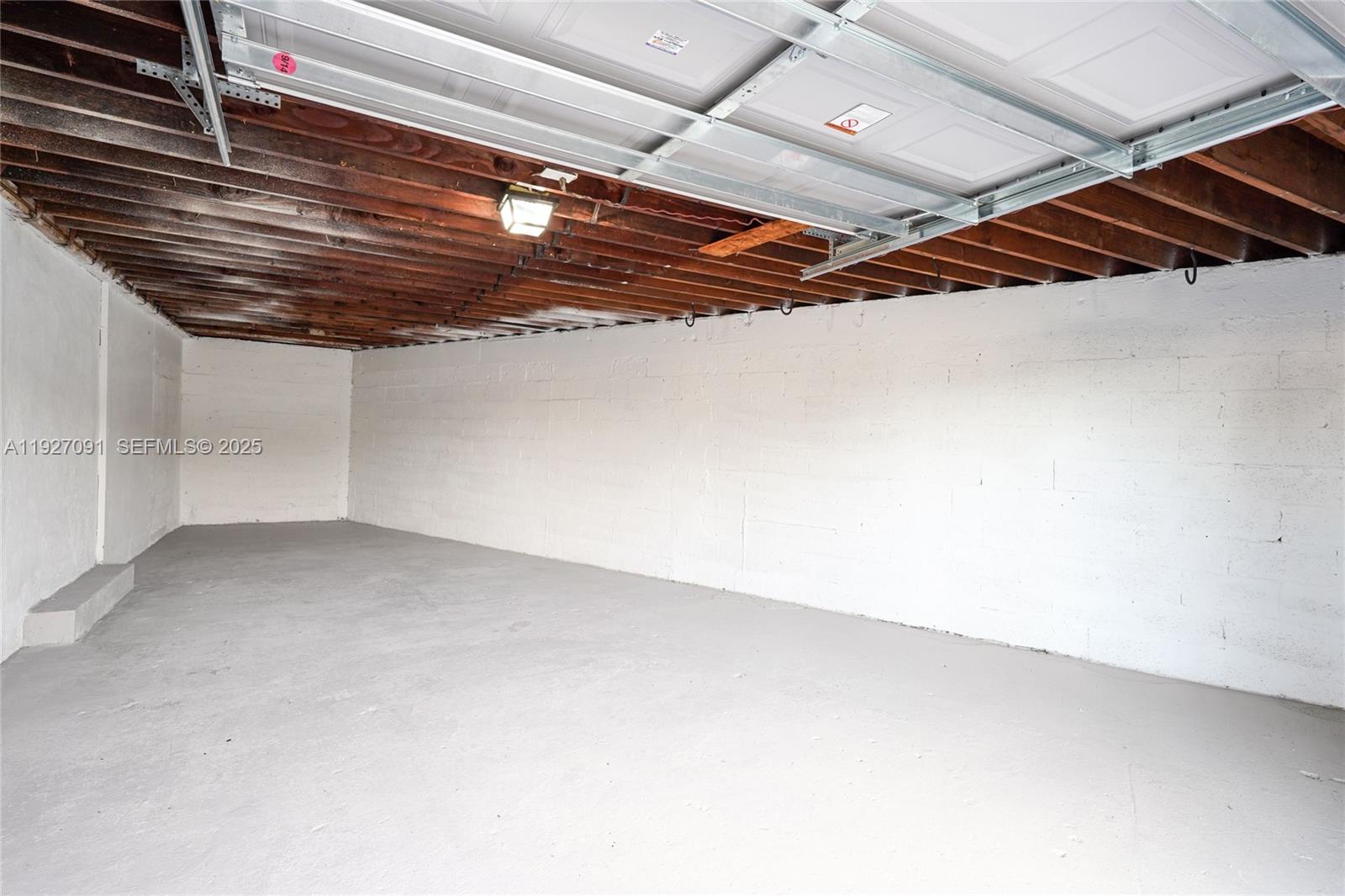 FAIRFAX BROLLIAR ADD - Residential