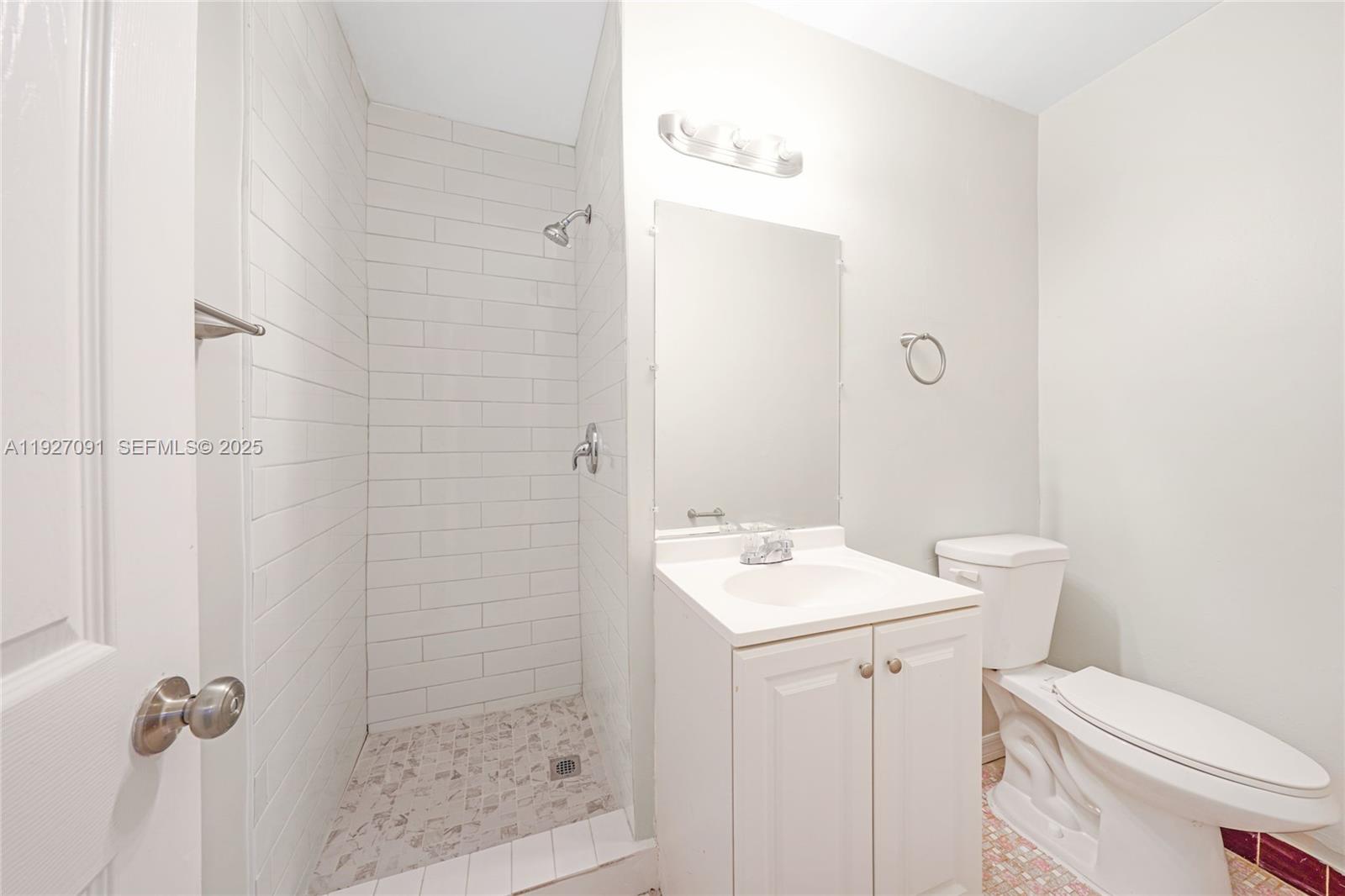 FAIRFAX BROLLIAR ADD - Residential