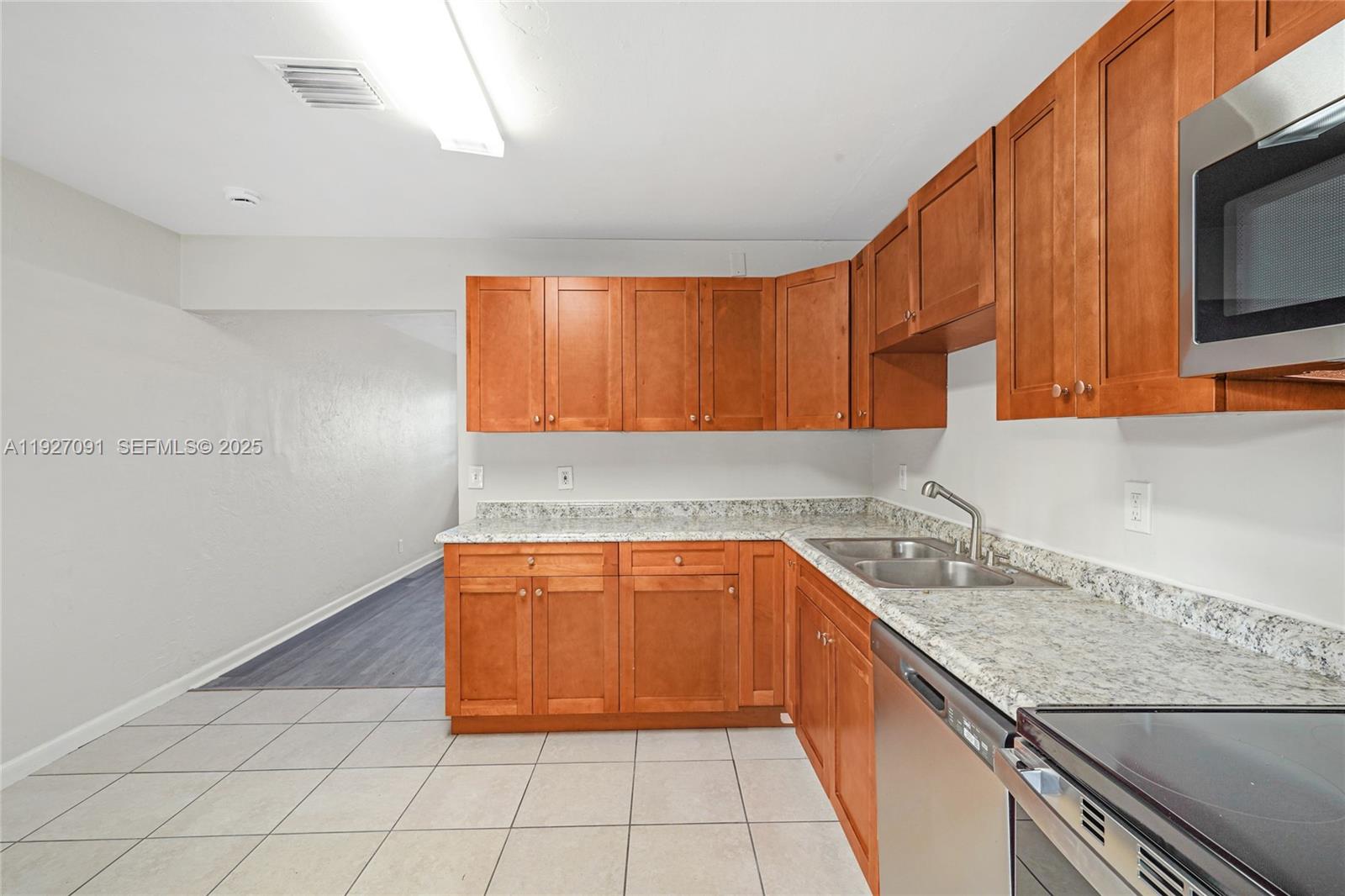 FAIRFAX BROLLIAR ADD - Residential