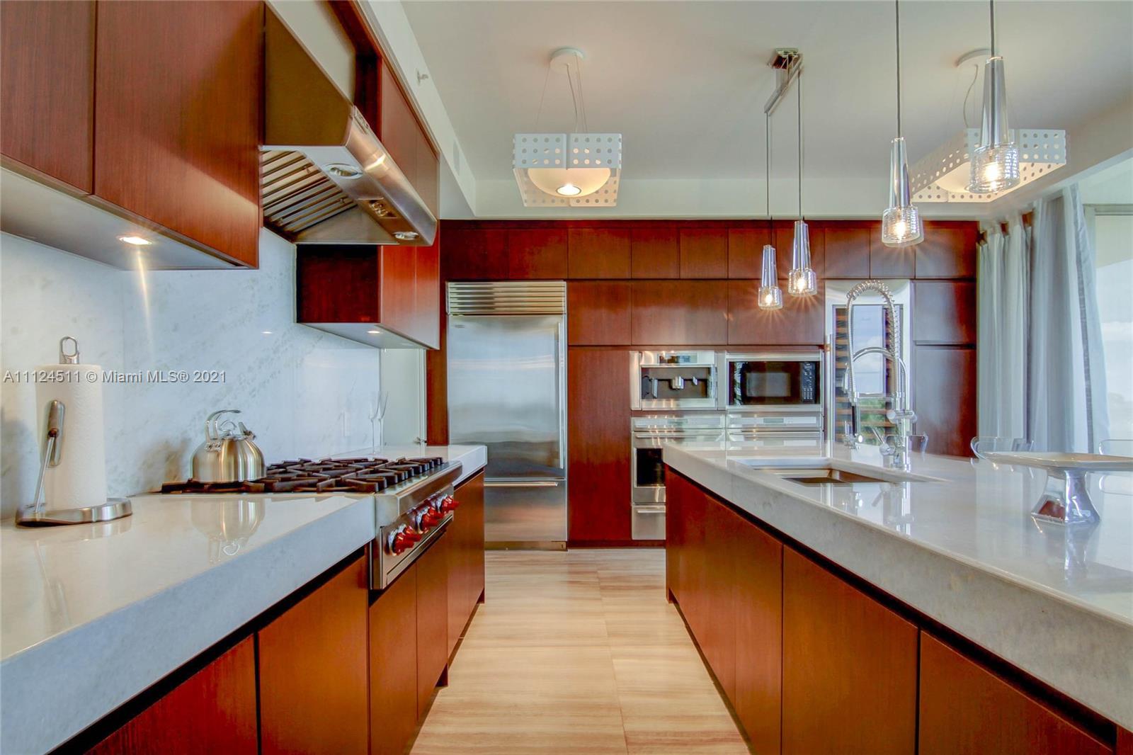 BAL HARBOUR NORTH SOUTH C - Residential