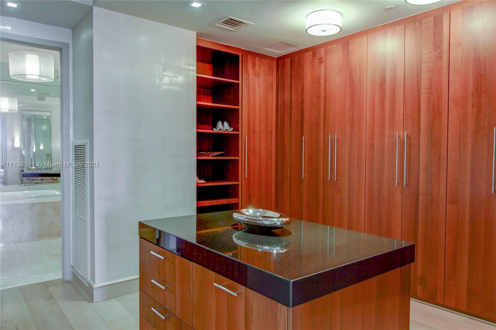 BAL HARBOUR NORTH SOUTH C - Residential