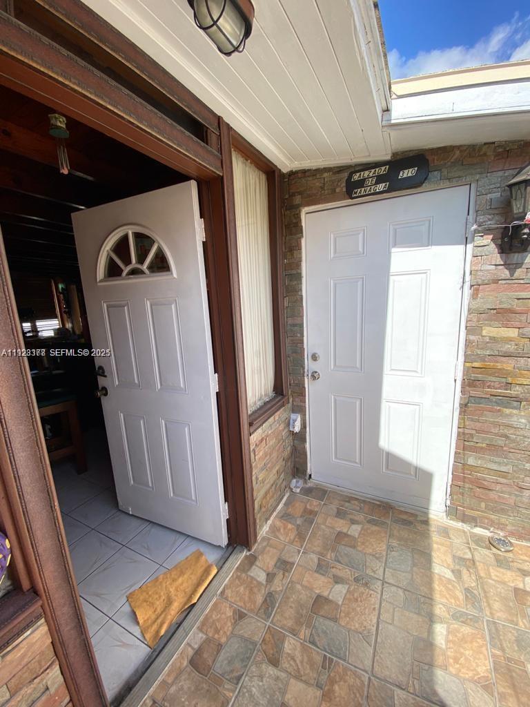 MANGO HILL REPLAT - Residential