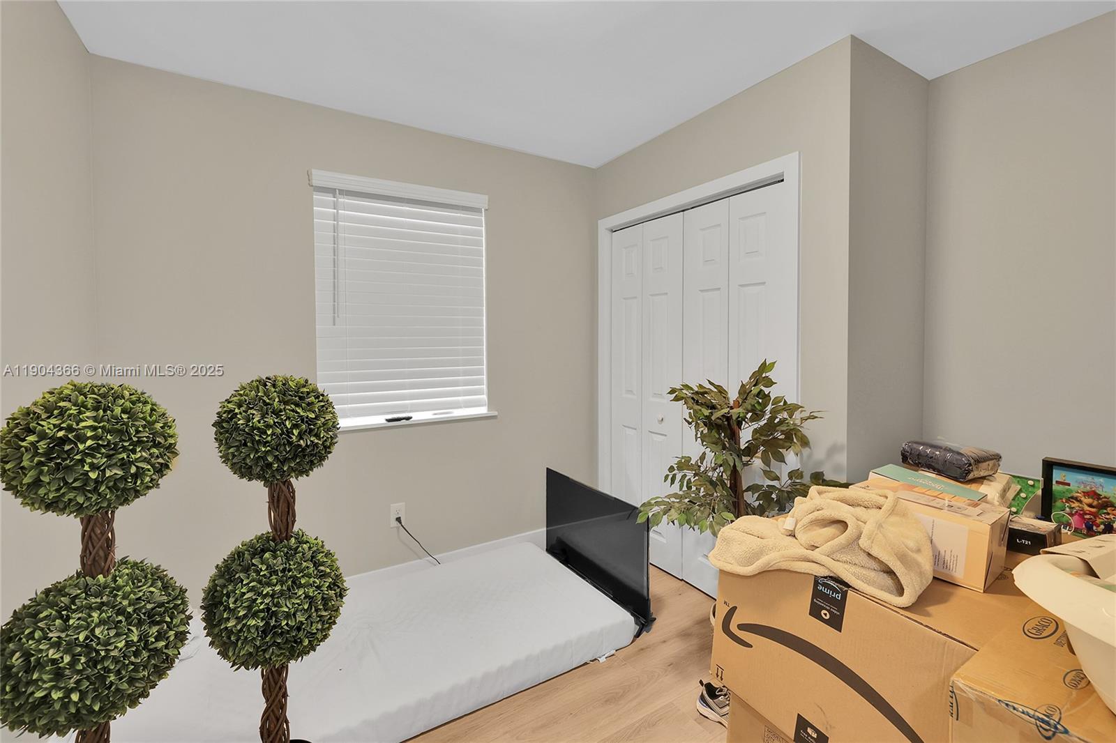 BIRD ROAD HIGHLANDS - Residential Income