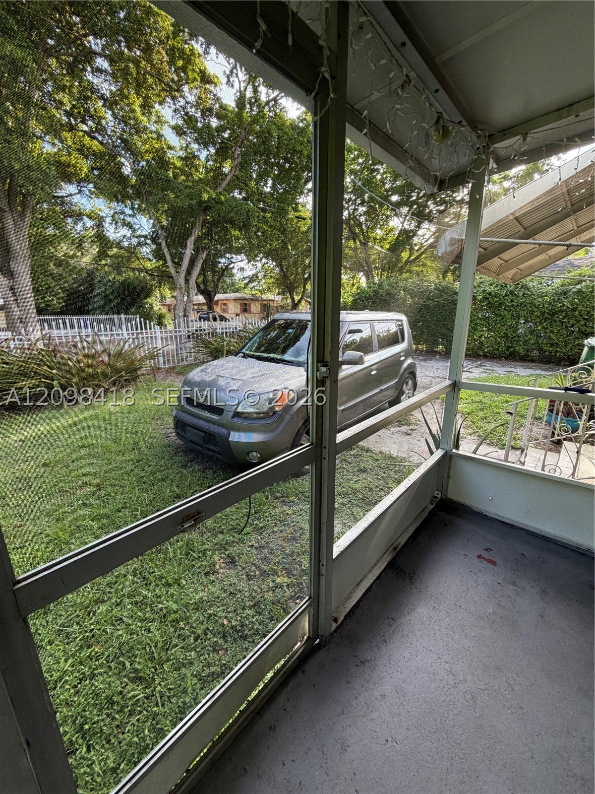 View photos, virtual tours, details... 925 NW 52nd St