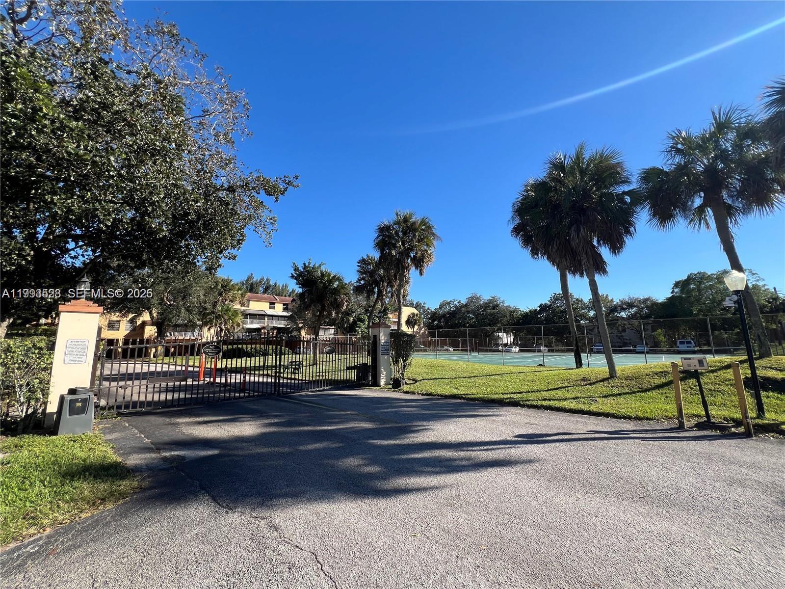 Lago West - Residential Lease