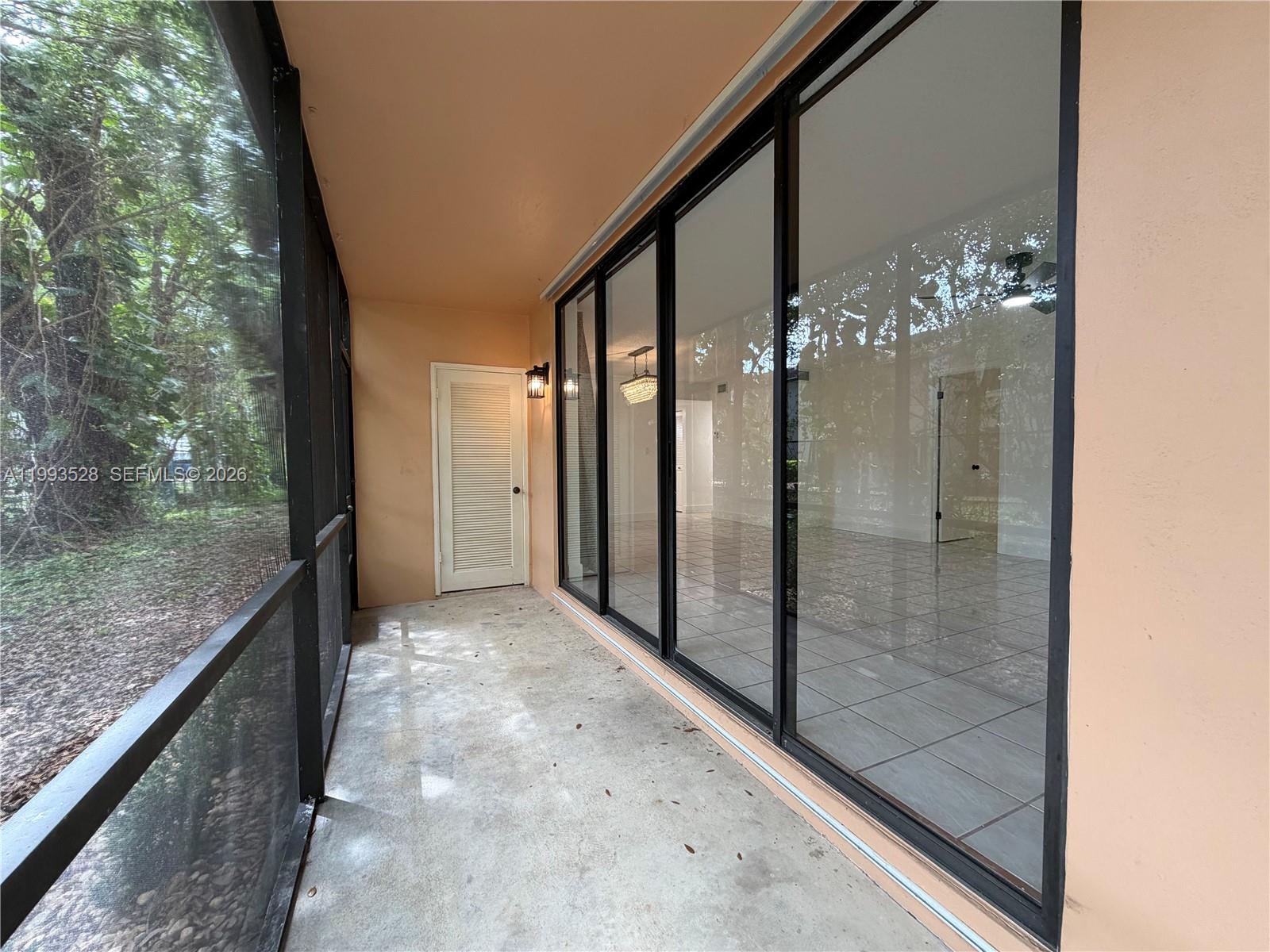 Lago West - Residential Lease