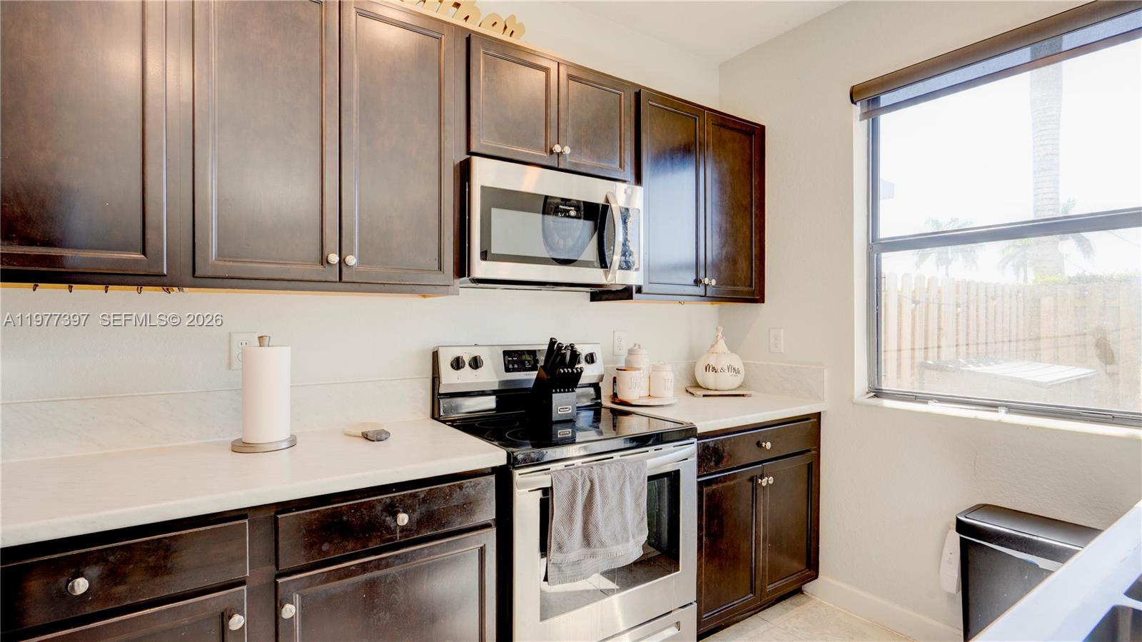 COCO PALM VILLAS - Residential