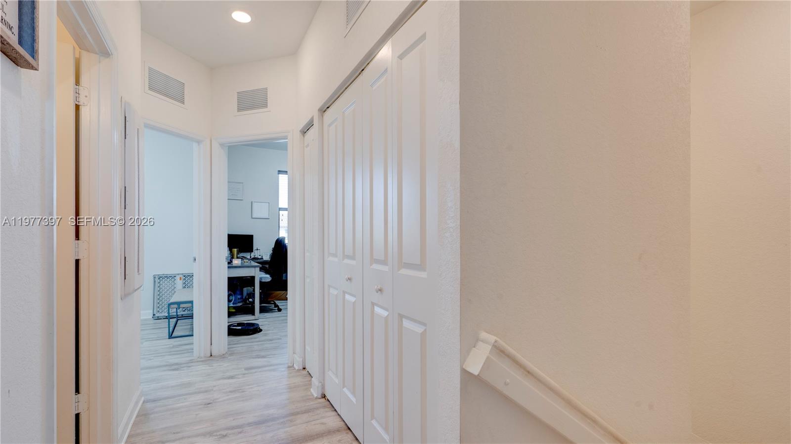 COCO PALM VILLAS - Residential