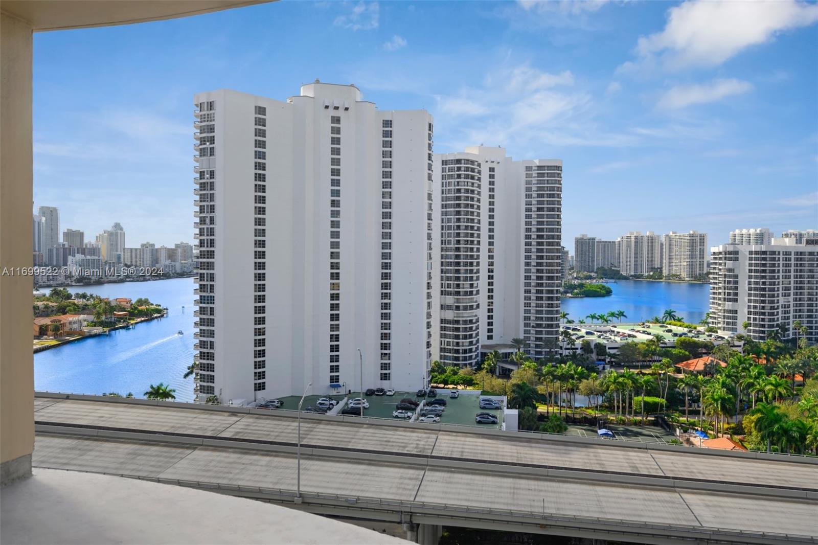 TURNBERRY TOWERS CONDO - Residential