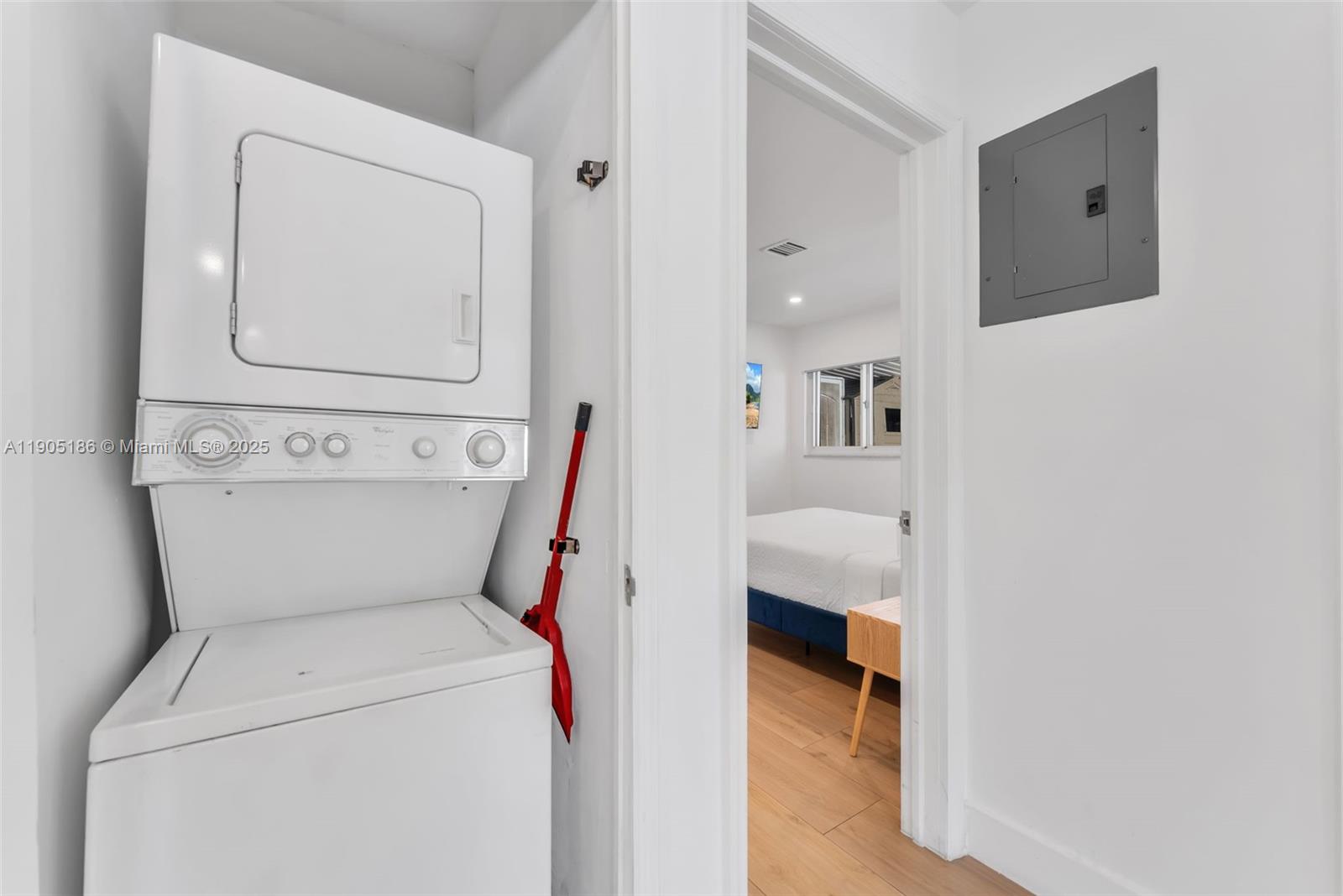 FLORIAN ISLES 2ND SEC - Residential Income