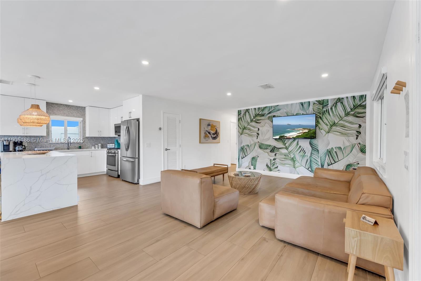 FLORIAN ISLES 2ND SEC - Residential Income