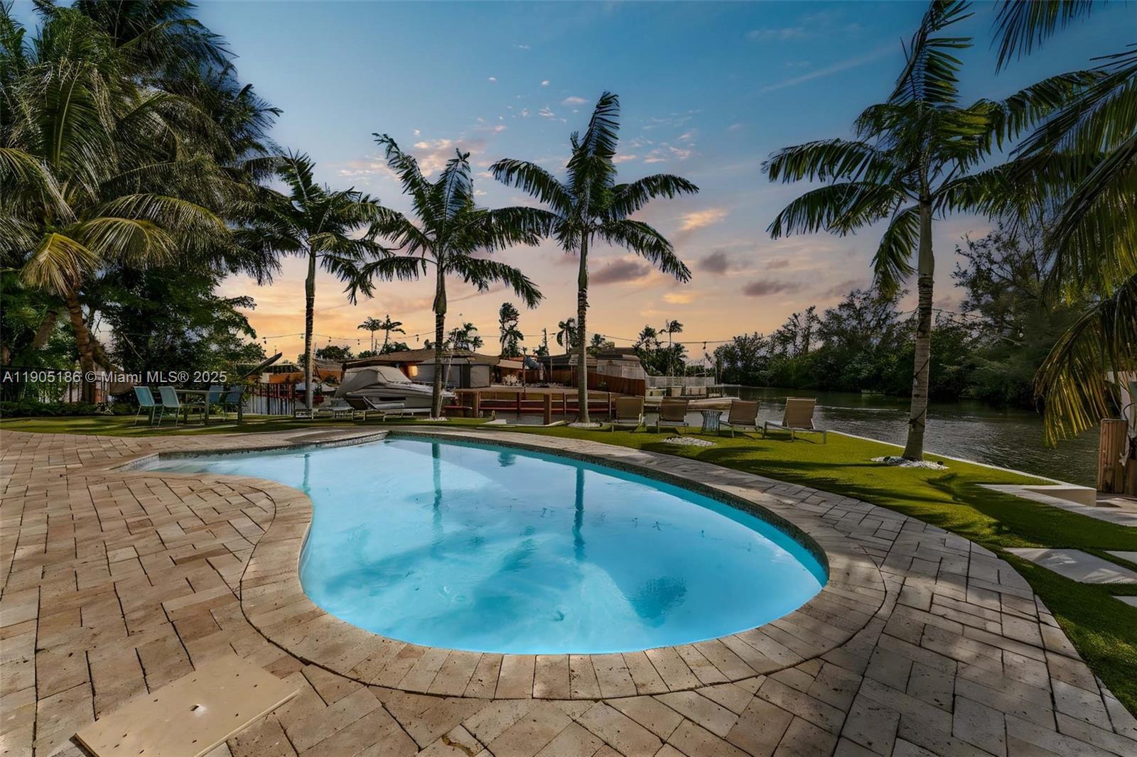 FLORIAN ISLES 2ND SEC - Residential Income