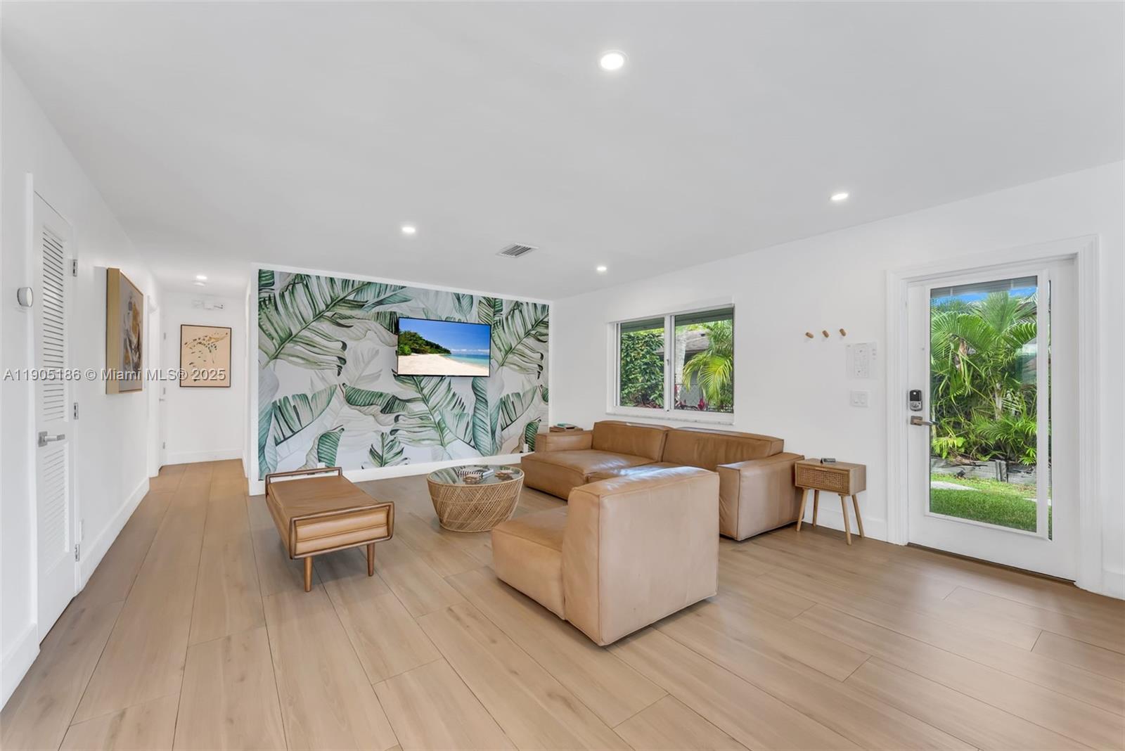 FLORIAN ISLES 2ND SEC - Residential Income