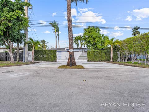 Tiny photo for 3341 NW 20th St, Miami, FL 33142 (MLS # A12076924)