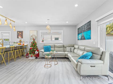 Tiny photo for 3341 NW 20th St, Miami, FL 33142 (MLS # A12076924)