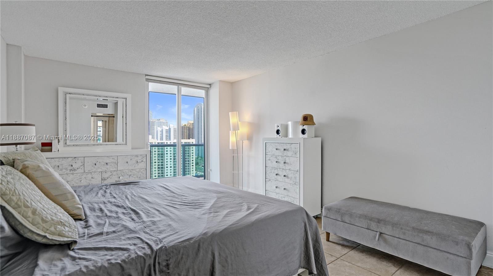 ARLEN HOUSE EAST CONDO - Residential