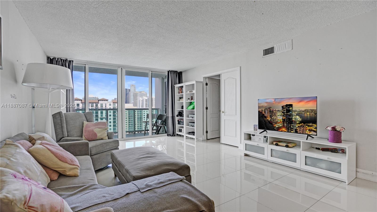 ARLEN HOUSE EAST CONDO - Residential