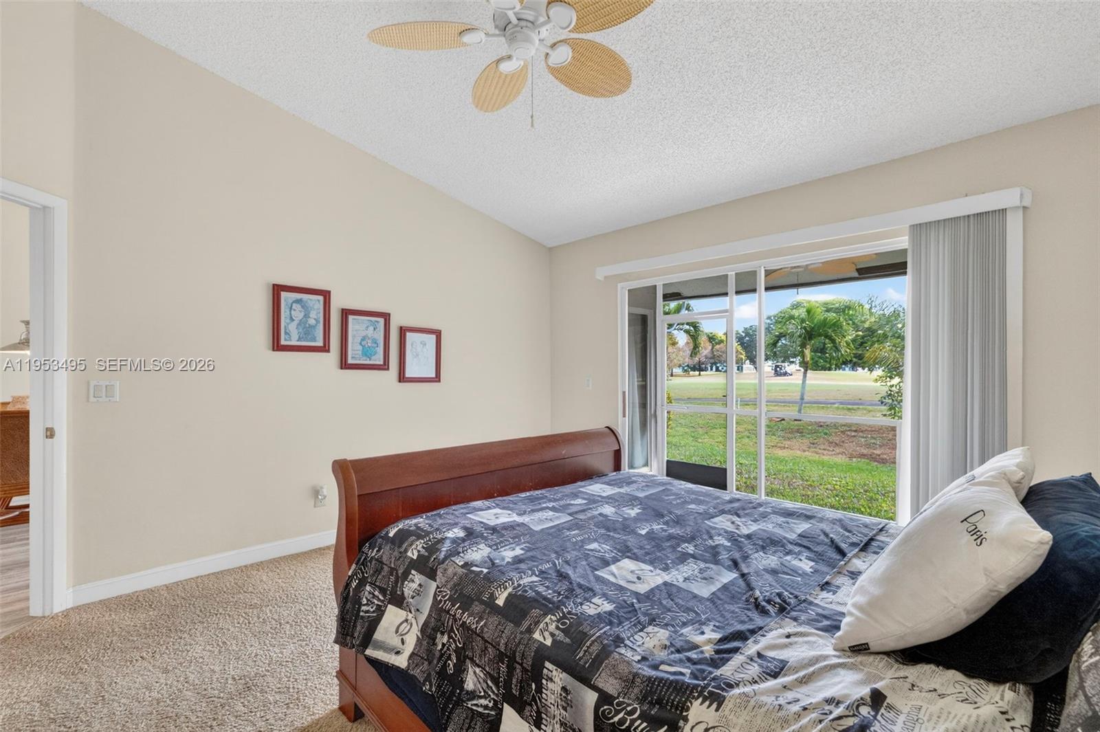 WOODLAND LAKES - Residential