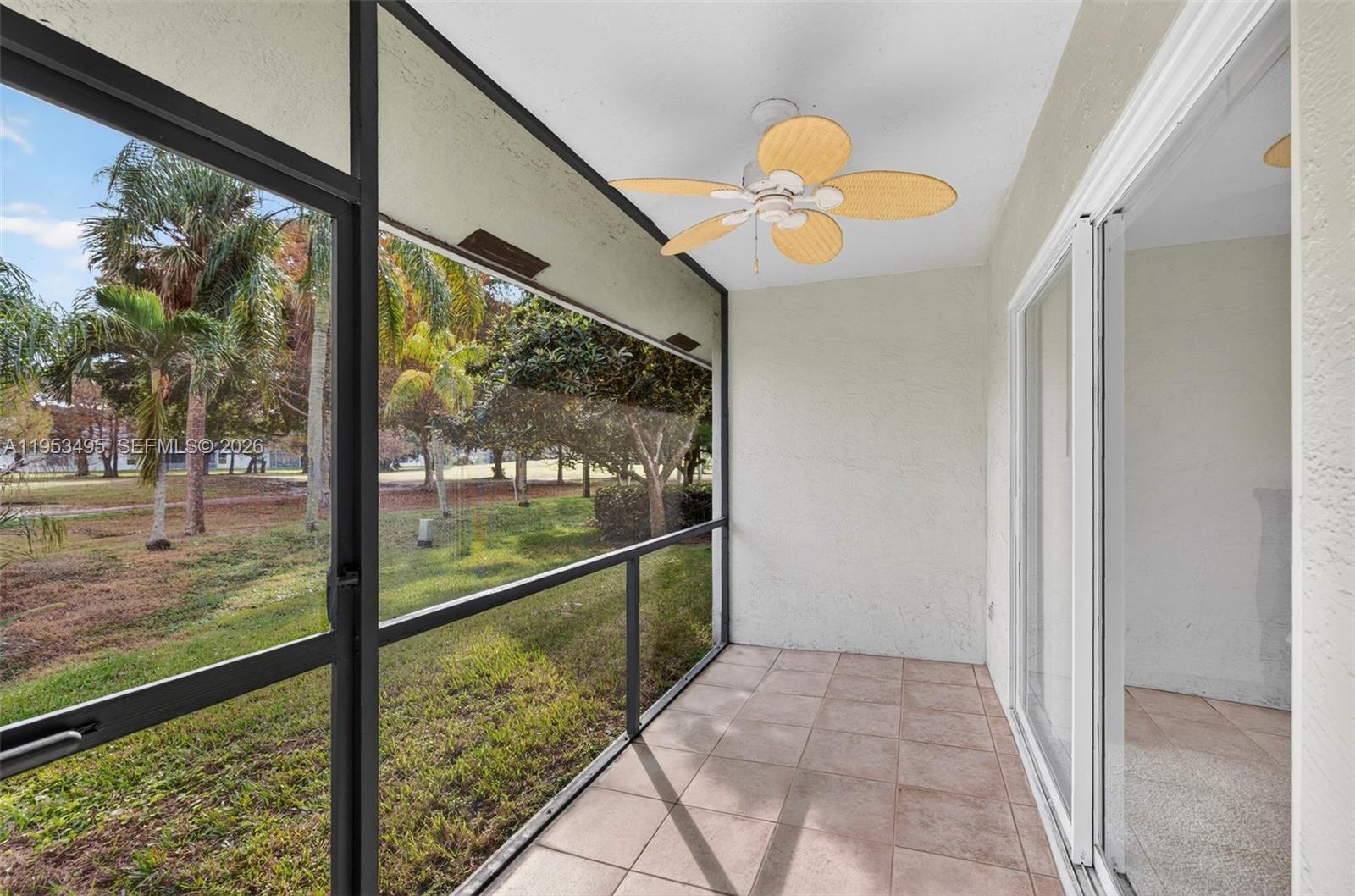 WOODLAND LAKES - Residential