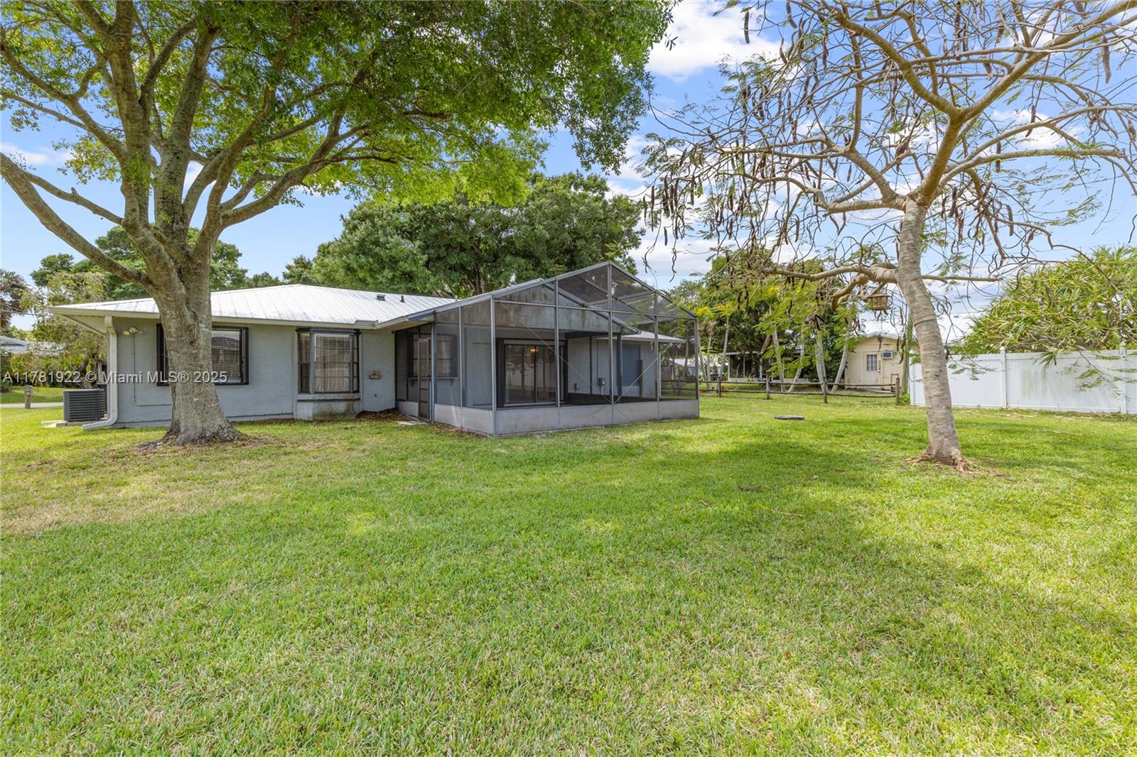 PORT ST LUCIE SECTION 30 - Residential