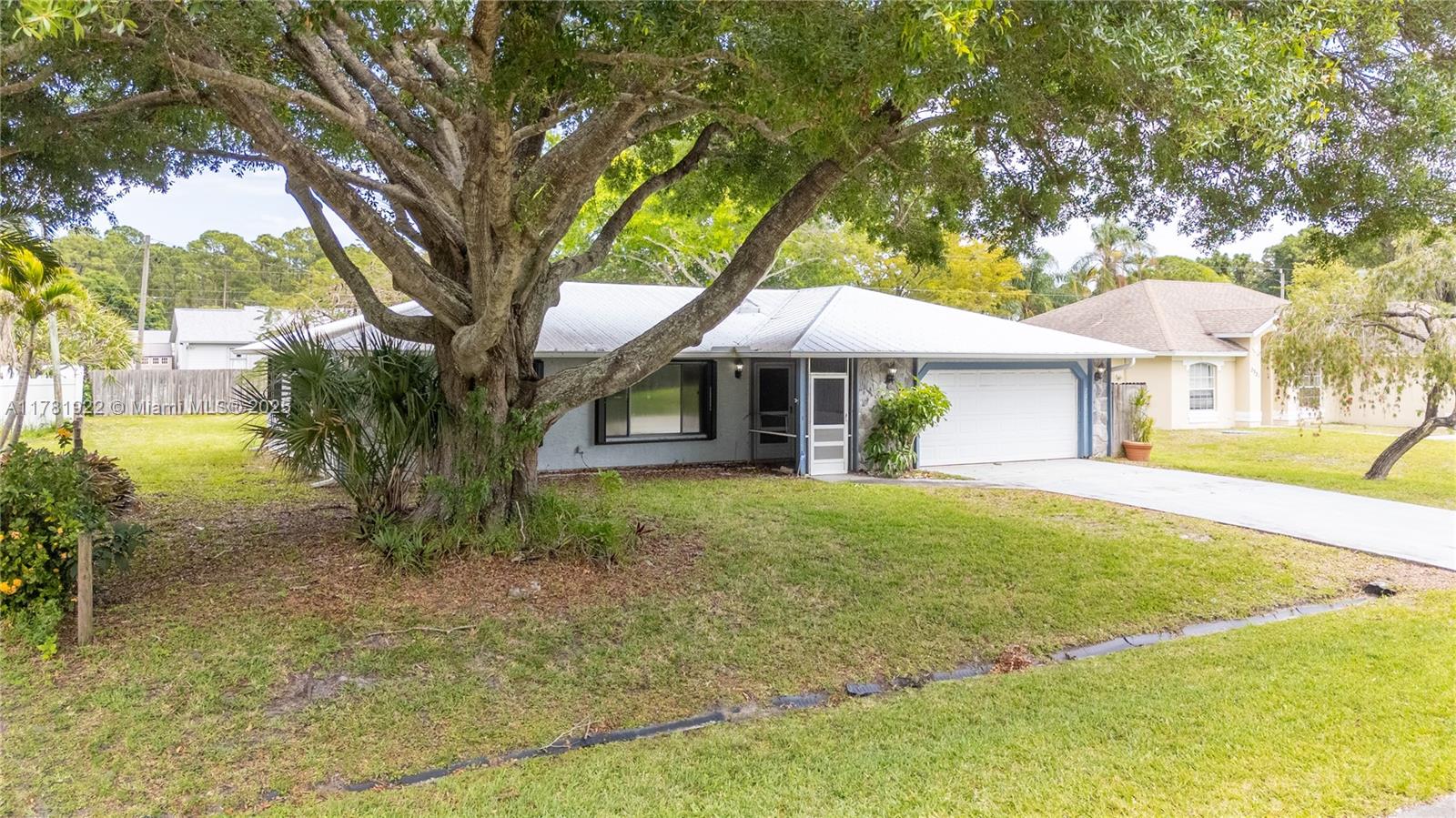 PORT ST LUCIE SECTION 30 - Residential