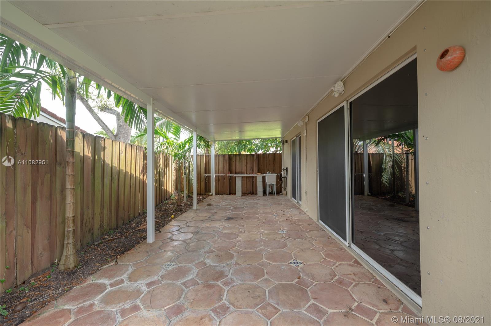 WEITZER SERENA LAKES WEST - Residential