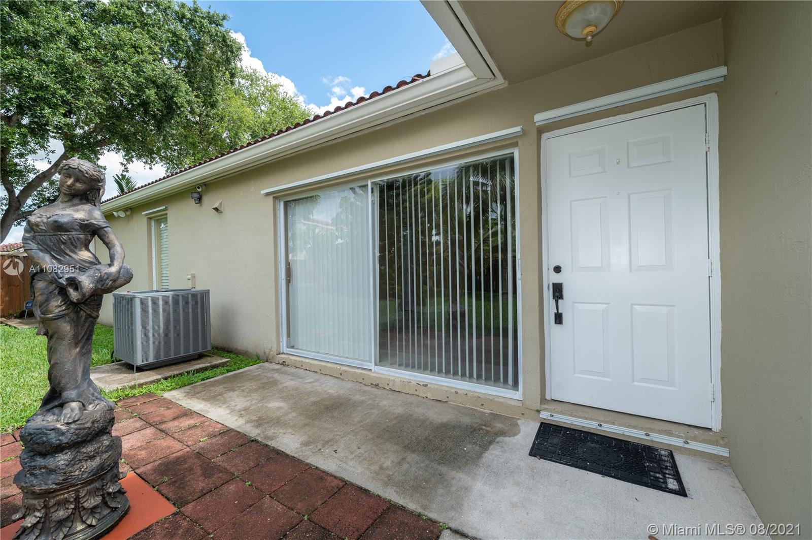 WEITZER SERENA LAKES WEST - Residential