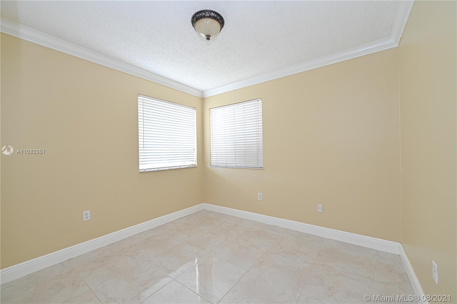 WEITZER SERENA LAKES WEST - Residential