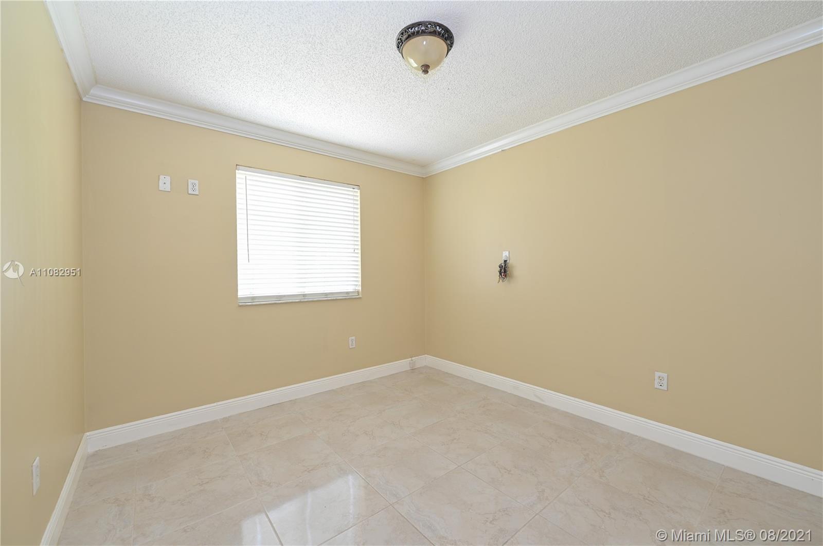 WEITZER SERENA LAKES WEST - Residential