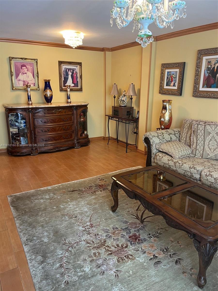 EDEN ISLES CONDO PART 1 - Residential