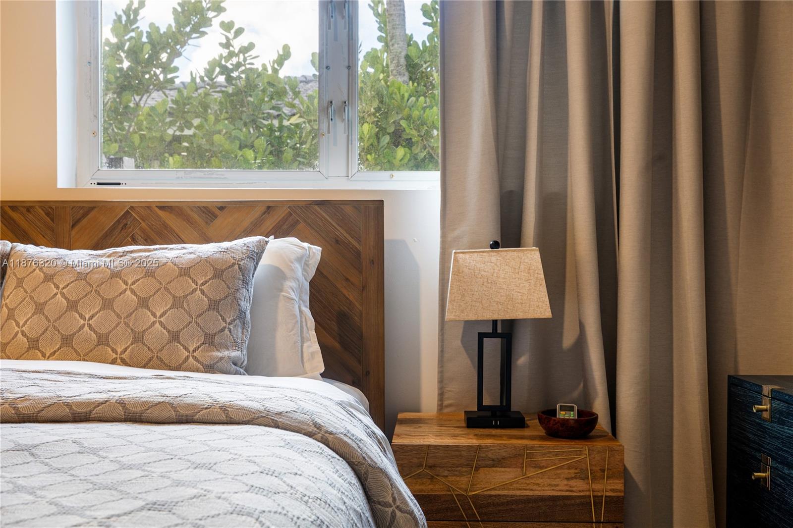 AMD PL GRIFFING BISCAYNE - Residential