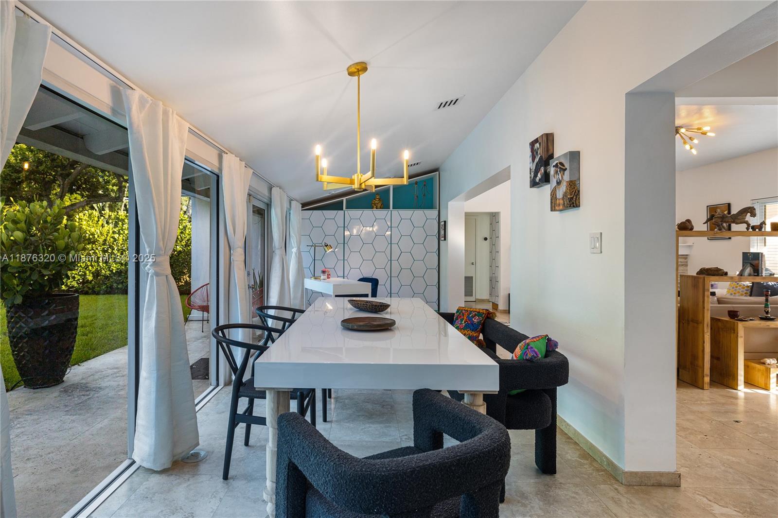 AMD PL GRIFFING BISCAYNE - Residential